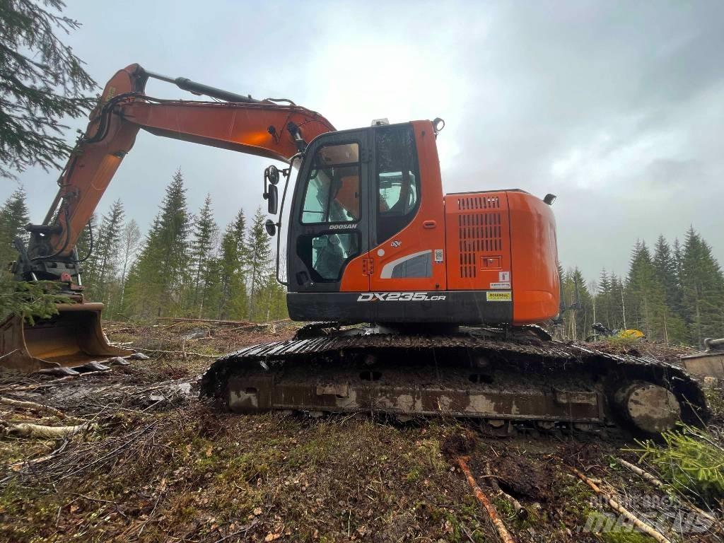 Doosan DX 235 LCR-5 Koparki gąsienicowe