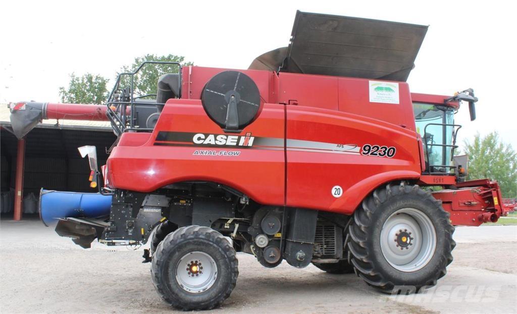 Case IH AF 9230 Kombajny zbożowe
