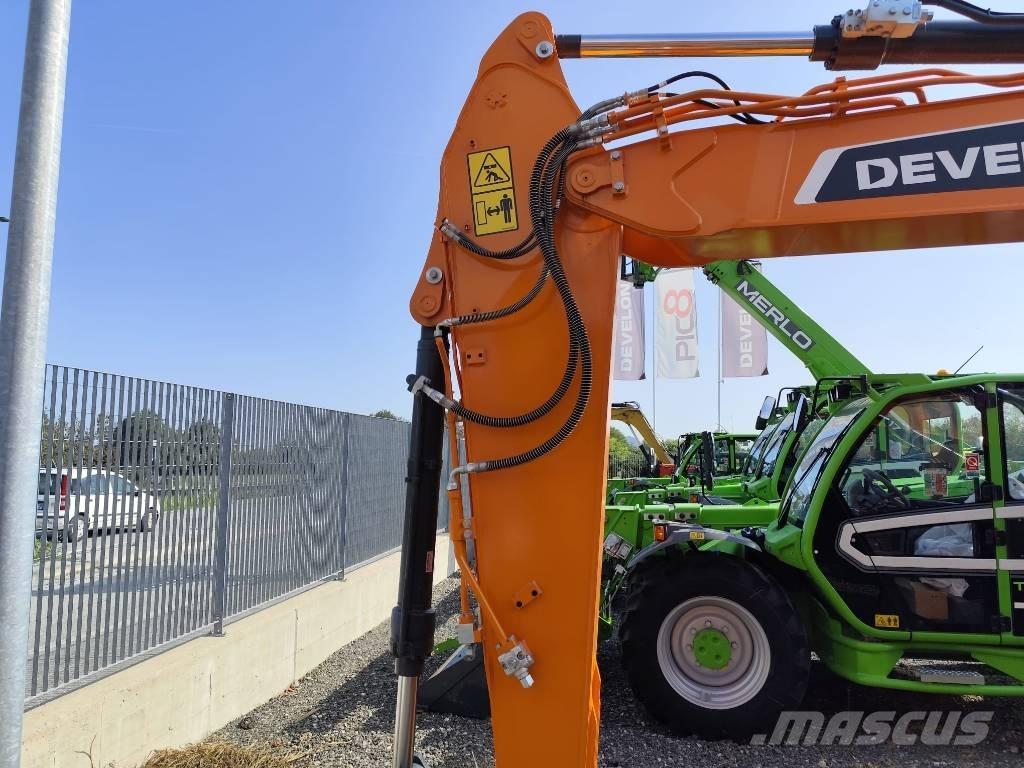 Develon DX 140 LCR-7 Koparki gąsienicowe