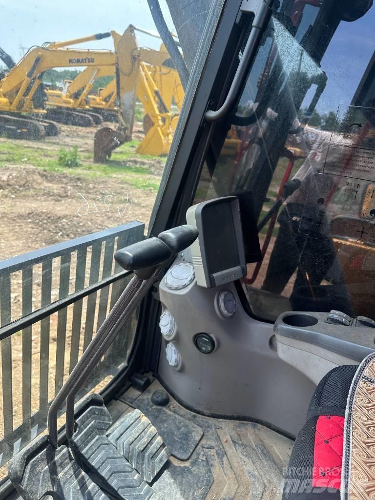 Volvo EC250D Koparki gąsienicowe