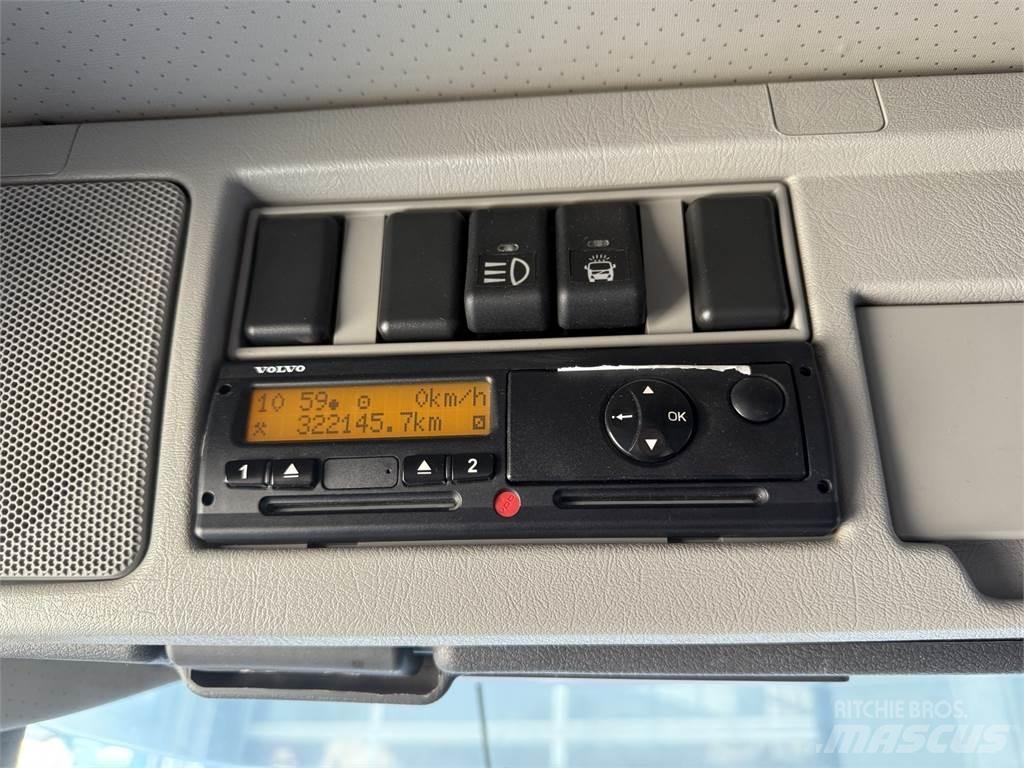 Volvo FM 370 6X2 Żurawie samochodowe