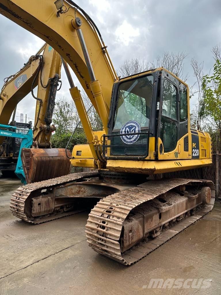 Komatsu PC 220-8 Koparki gąsienicowe