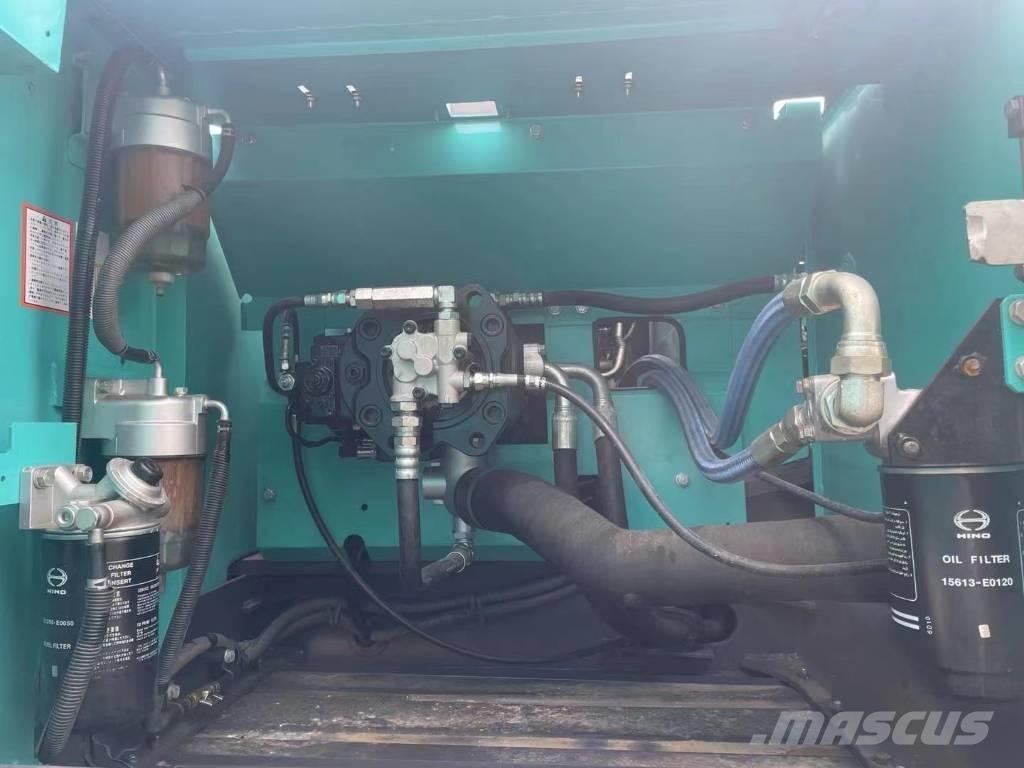 Kobelco 260 Koparki gąsienicowe