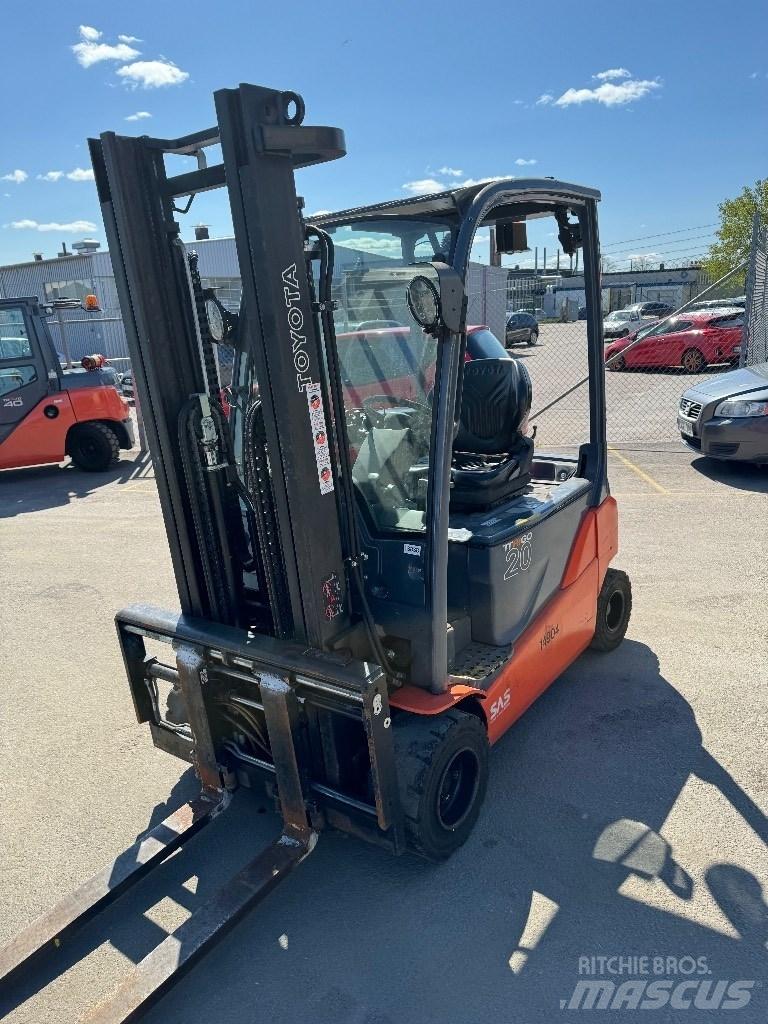 Toyota 8FBM20T Wózki elektryczne