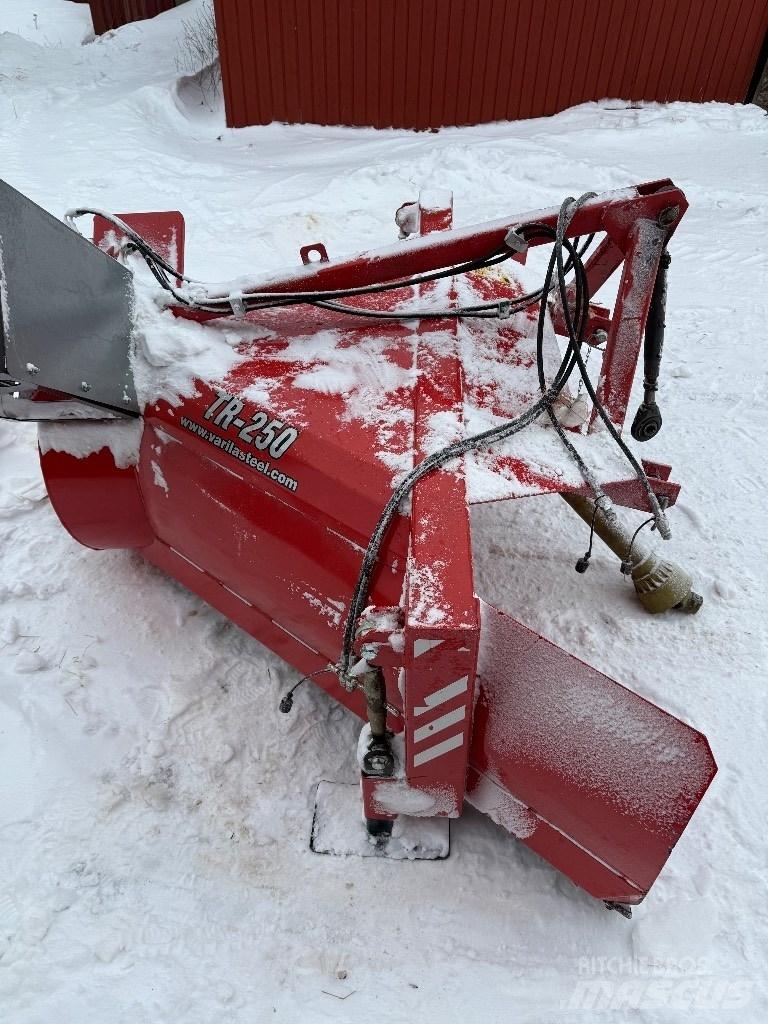 Varila Steel TR 250 Pługi wirnikowe