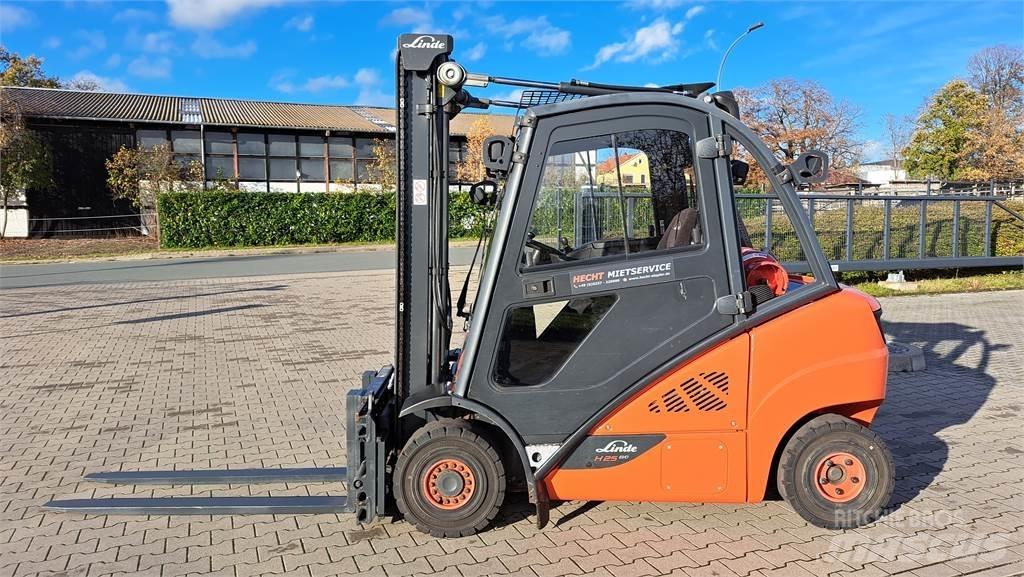 Linde H25T-02 Wózki LPG