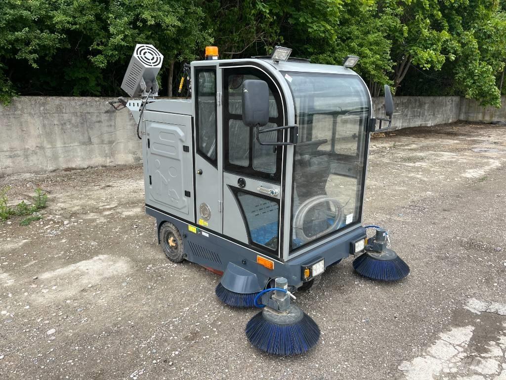  Sweepmec SM3000-Pro Zamiatarki - Zgarniarki - Odśnieżarki