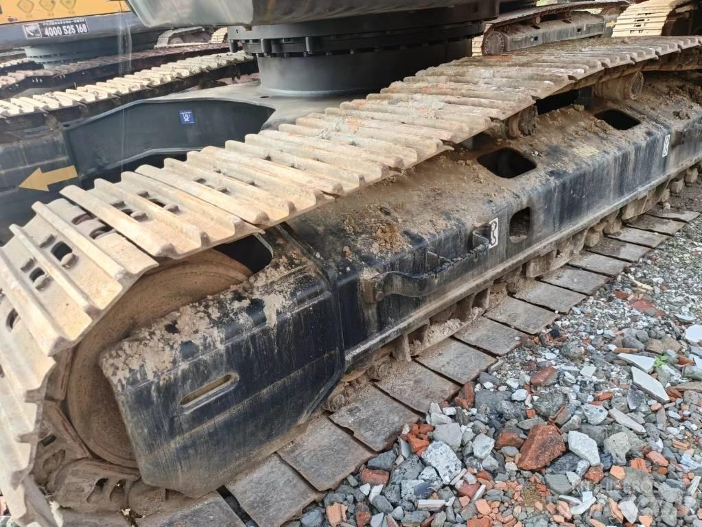 Hitachi ZX 250 LC Koparki gąsienicowe