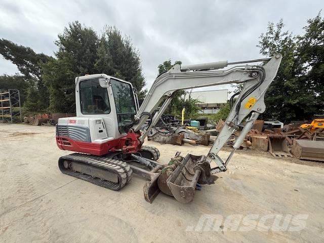 Takeuchi TB 235 Minikoparki