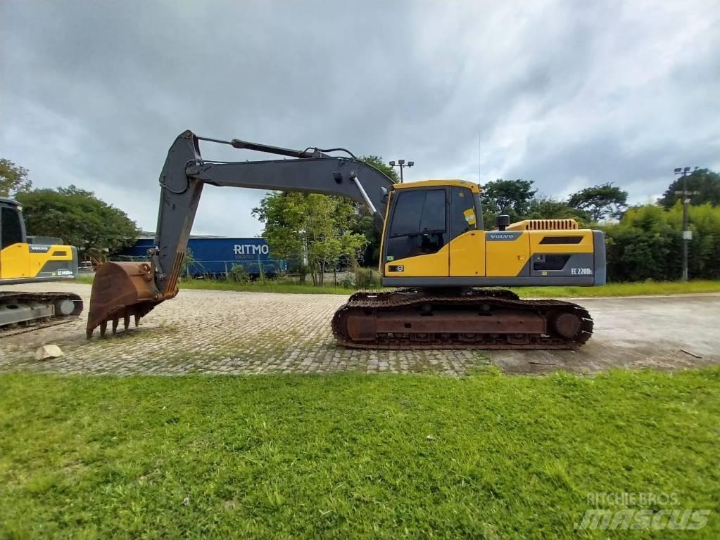 Volvo EC 220 DL Koparki gąsienicowe