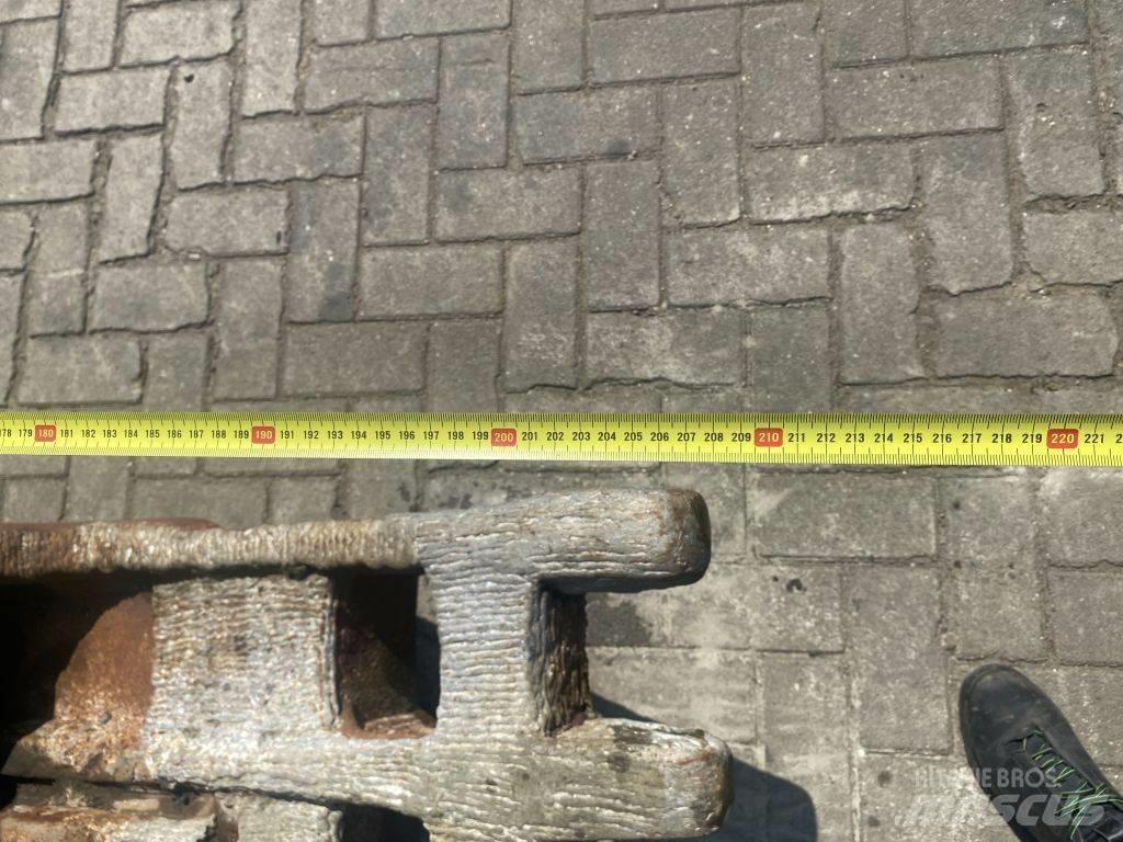  Crusher CW 30 Nożyce