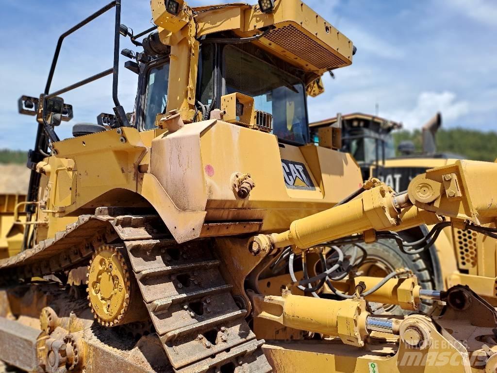 CAT D 8 T Spycharki gąsienicowe