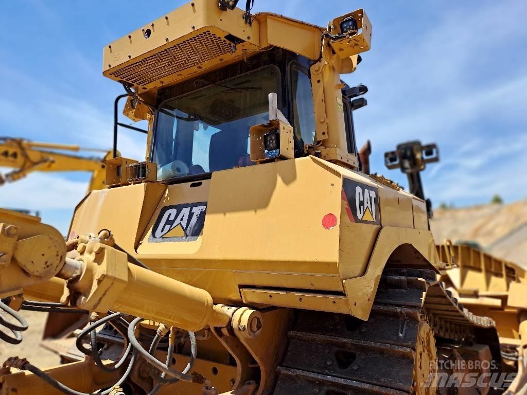 CAT D 8 T Spycharki gąsienicowe