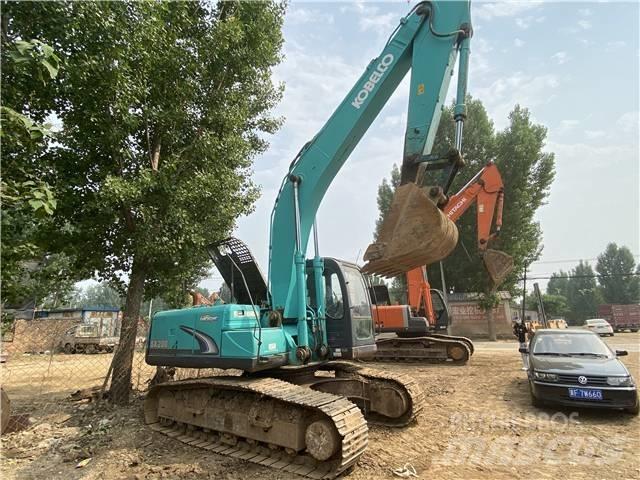 Kobelco SK200-8 Koparki gąsienicowe