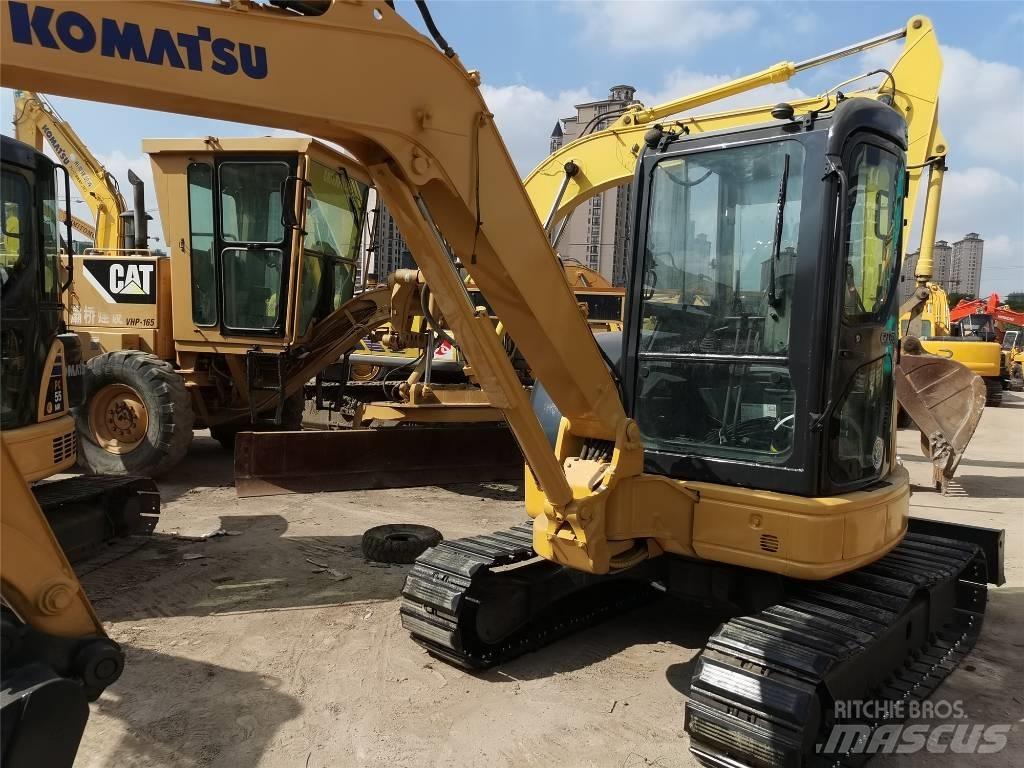 Komatsu PC 35 Minikoparki