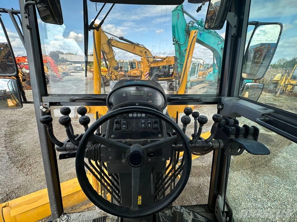 Volvo G 976 Równiarki