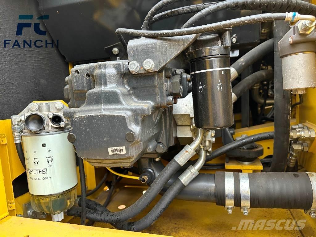 Komatsu PC 210-8 Koparki gąsienicowe