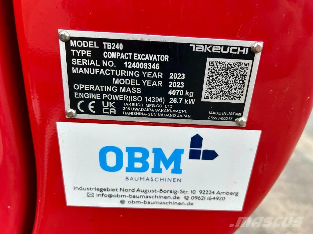 Takeuchi TB 240 Minikoparki