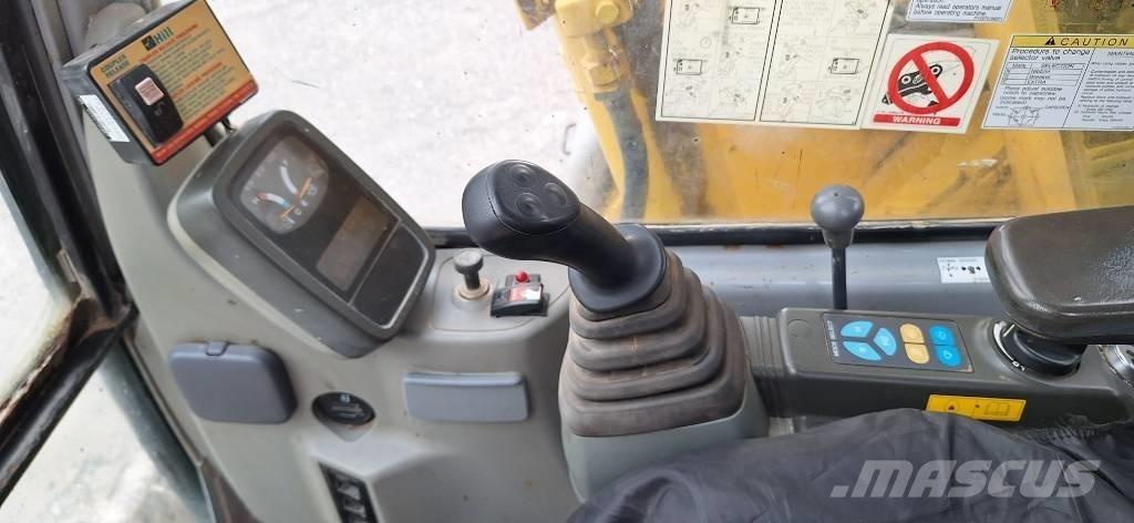 Kobelco E70SR Koparki gąsienicowe