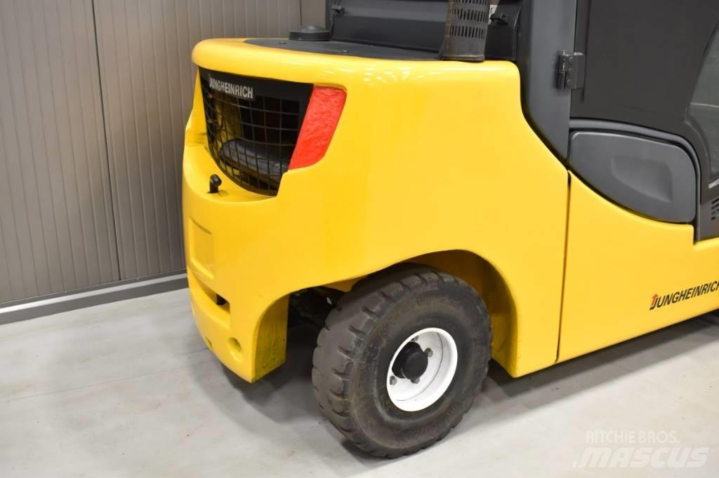 Jungheinrich 435s Wózki Diesla