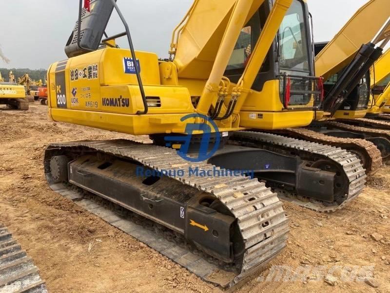 Komatsu PC200-7 Koparki gąsienicowe