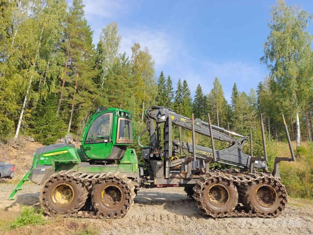 John Deere 1010 G Forwardery
