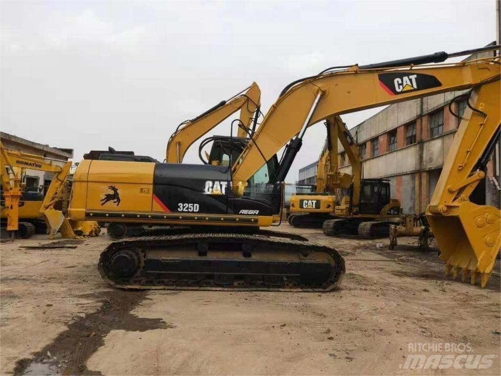 CAT 325 D Koparki gąsienicowe