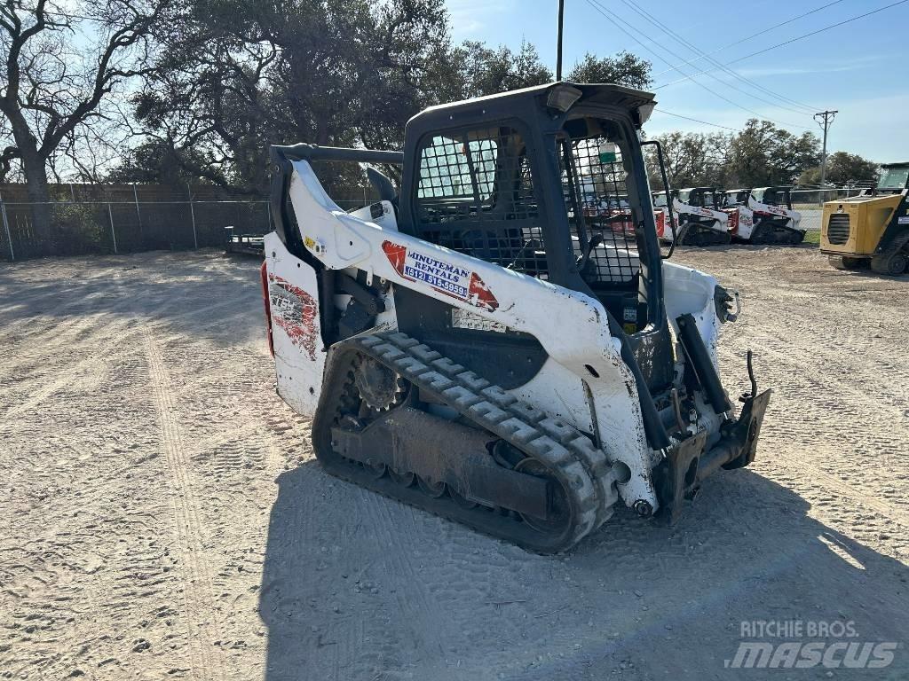 Bobcat T64 Ładowarki burtowe