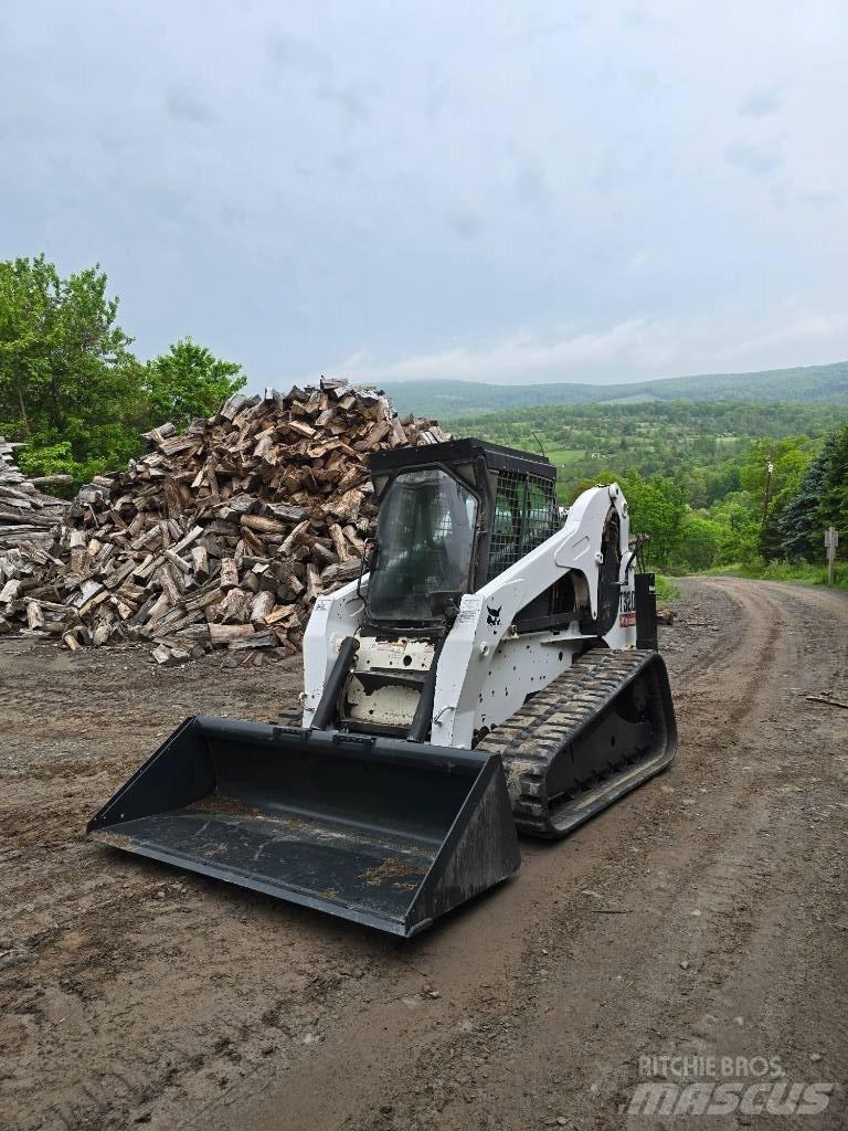 Bobcat T 320 Ładowarki burtowe