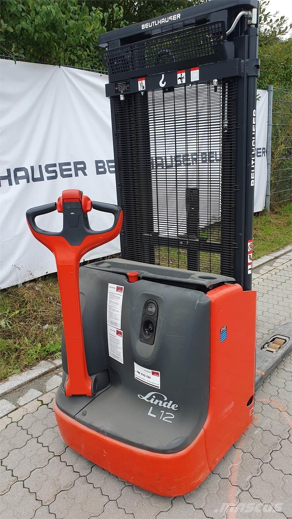 Linde L12i Wózki widłowe unoszące z dyszlem