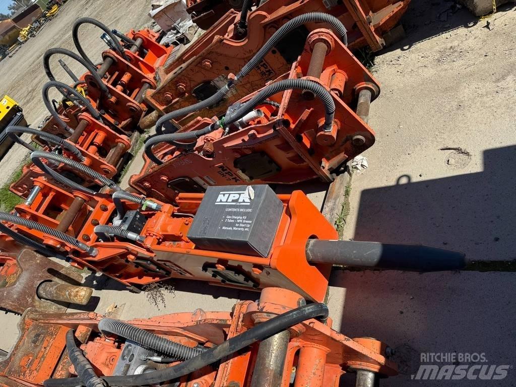 NPK GH 7 Młoty hydrauliczne