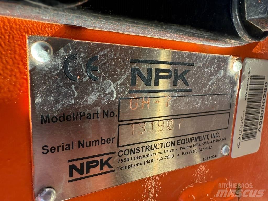 NPK GH 7 Młoty hydrauliczne
