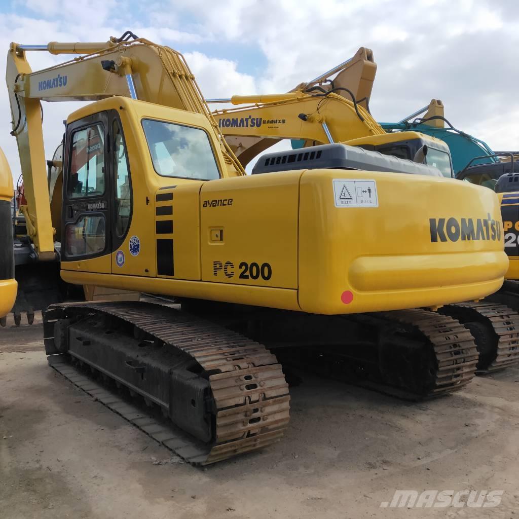 Komatsu PC200-6 Koparki gąsienicowe