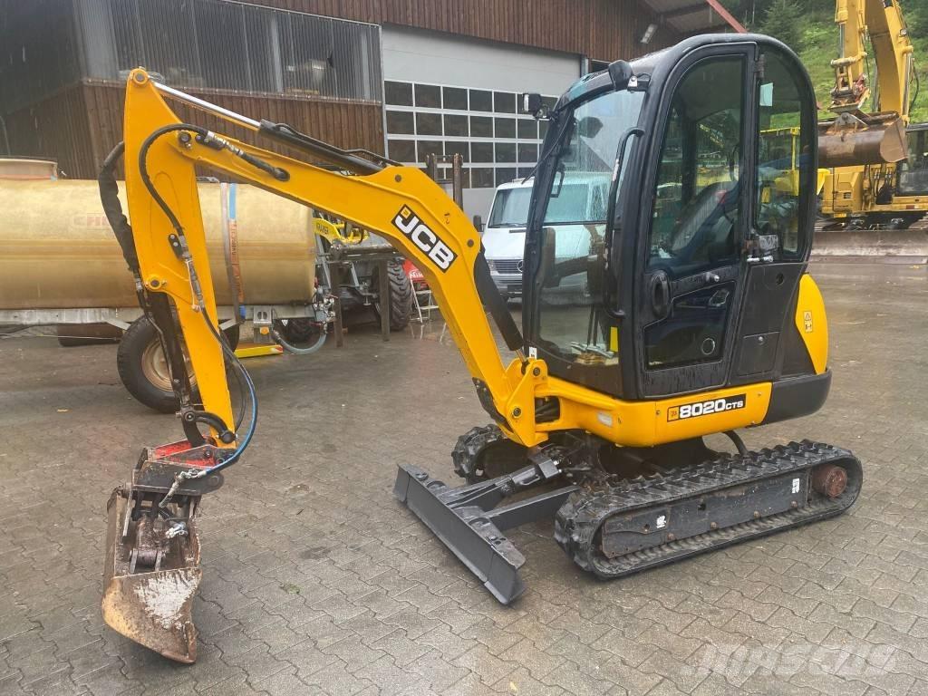 JCB 8020 Minikoparki