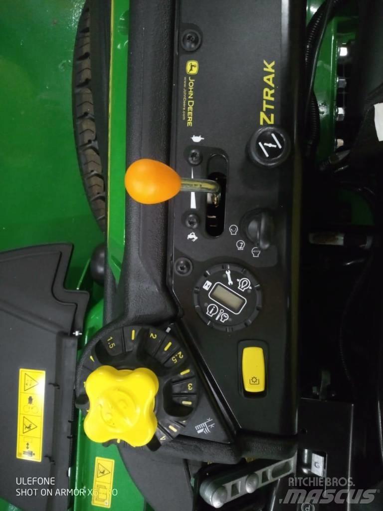 John Deere Z 950 R Kosiarki o zerowym promieniu skrętu