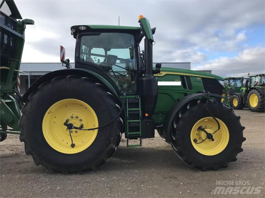 John Deere 6R 250 Ciągniki rolnicze