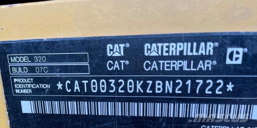 CAT 320 Koparki gąsienicowe