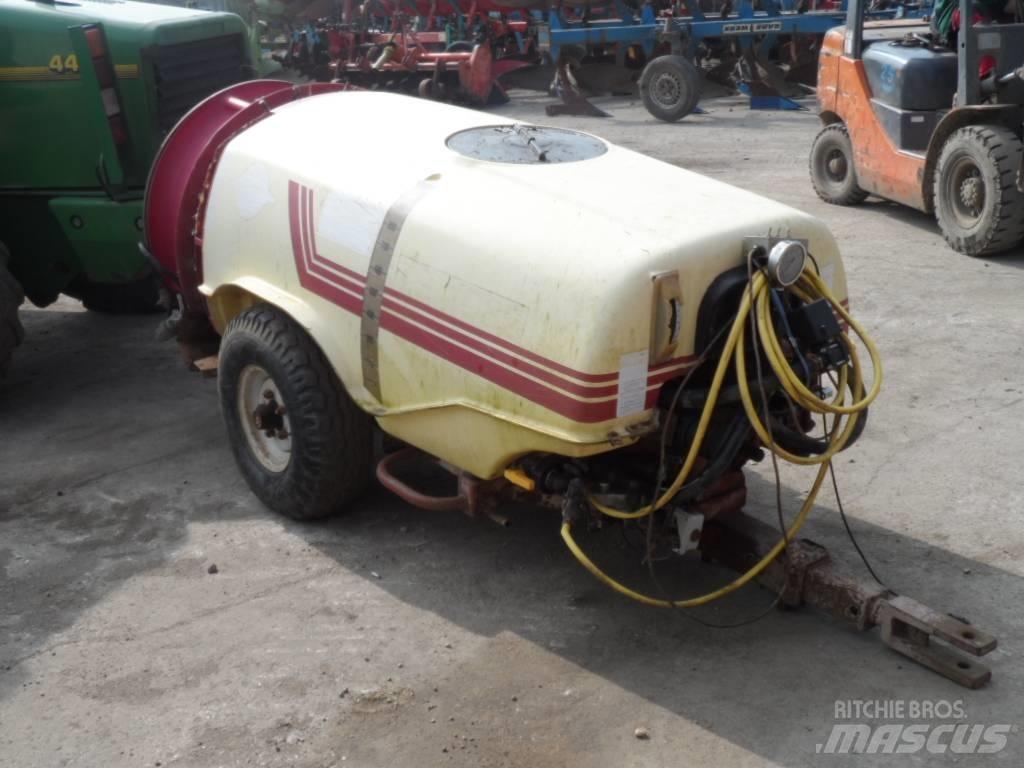 Hardi 1000 Opryskiwacze zaczepiane