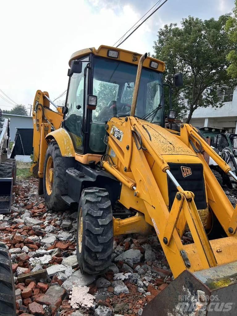 JCB 3 CX Koparko-ładowarki
