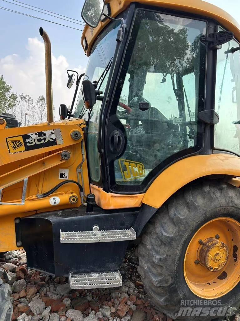 JCB 3 CX Koparko-ładowarki