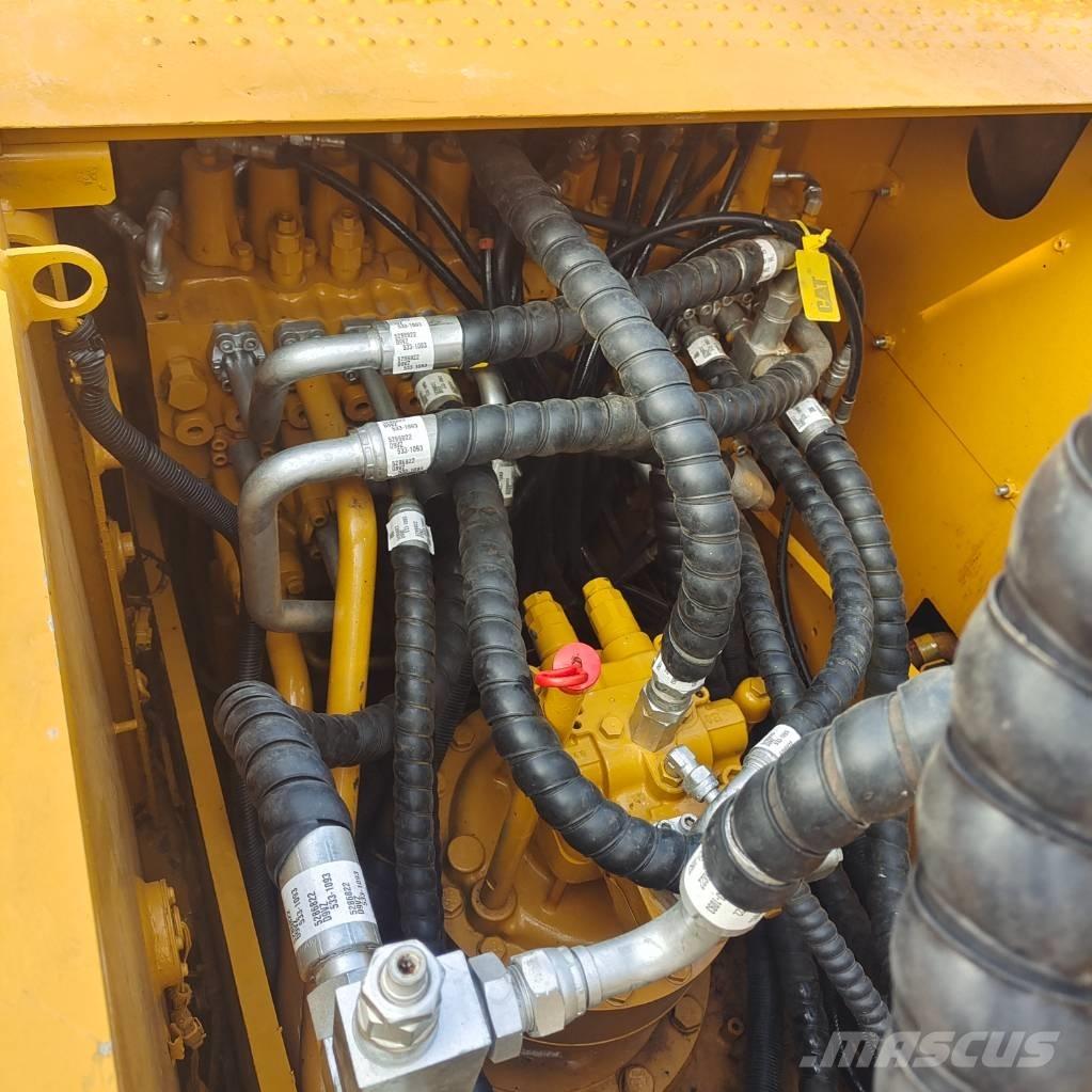 CAT 320D Koparki gąsienicowe