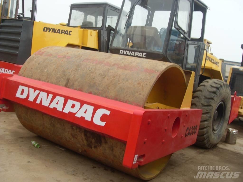 Dynapac CA 251 D Walce jednobębnowe