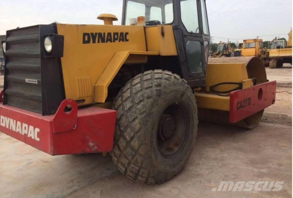 Dynapac CA 251 D Walce jednobębnowe