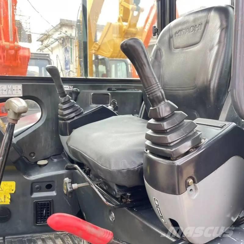 Hitachi ZX50U Minikoparki