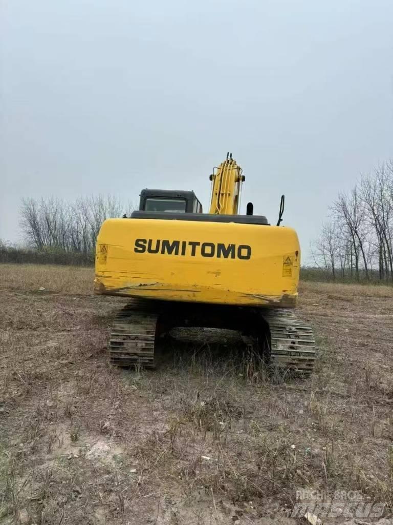 Sumitomo SH210-5 Koparki gąsienicowe