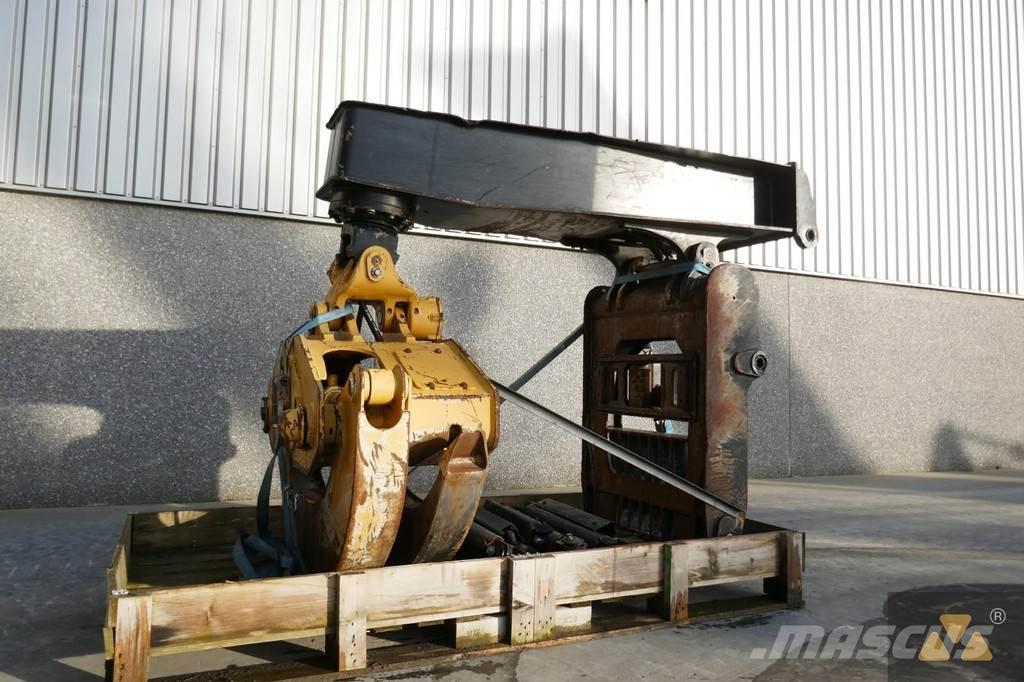 CAT 525D Grapple Transport - Inne