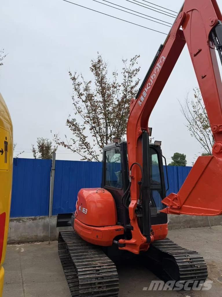 Kubota 163 Koparki gąsienicowe