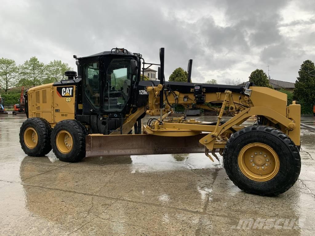 CAT 12 M 3 Równiarki