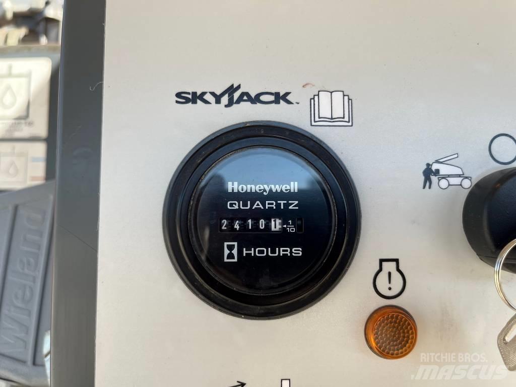 SkyJack SJ63AJ Podnośniki przegubowe