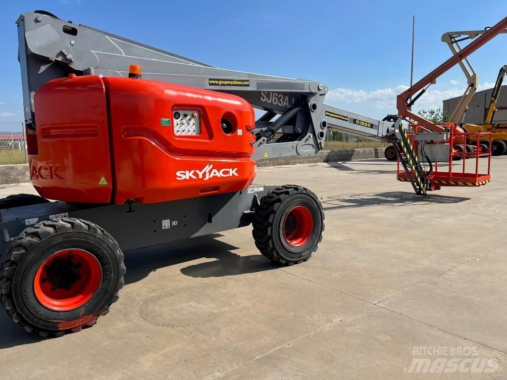 SkyJack SJ63AJ Podnośniki przegubowe